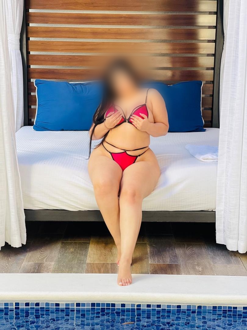 AVRIL DISPUESTA A DEJARTE MUY RELAJADO LLAMAME 📲