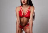 CHARLOTT CON GANAS DE JUGAR 🌸🏝️🔥 EN SITGES