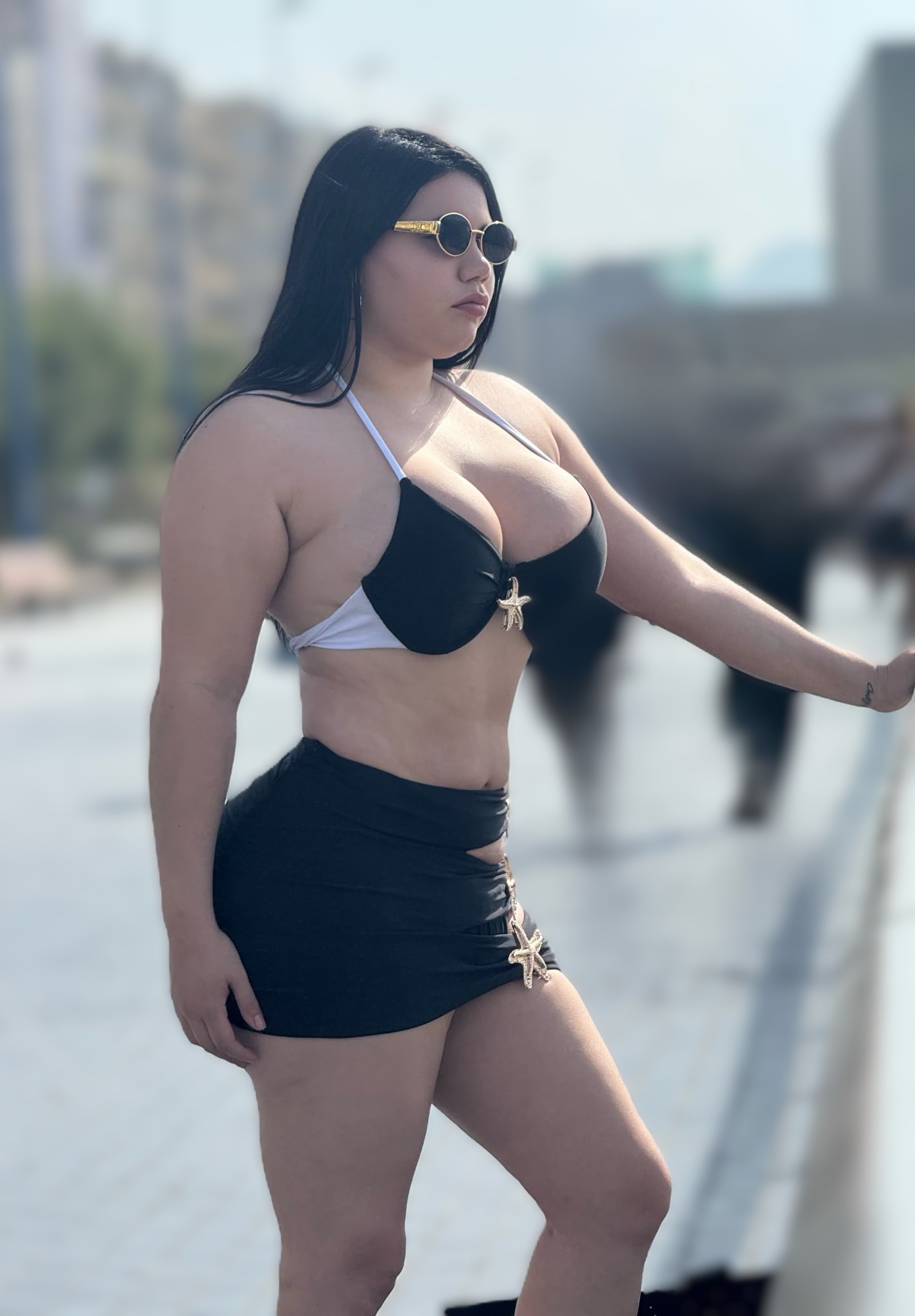ALEJANDRA , ATREVIDA Y ENTREGADA EN DONOSTI