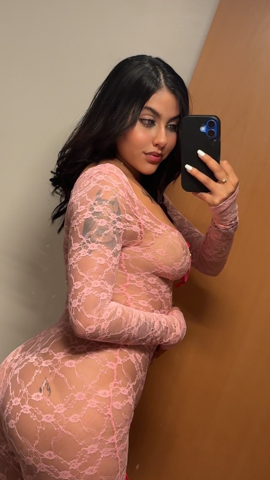 ANTONELLA ATREVIDA 🔥SENSUAL💦 EN SITGES