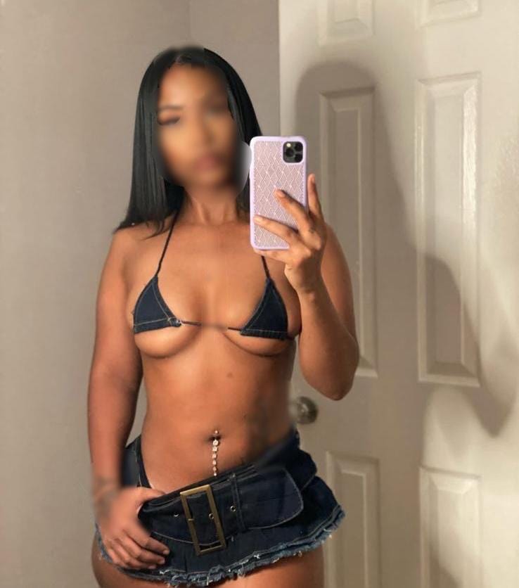 CHICA NUEVA Y JOVEN EN VALDEPEÑAS