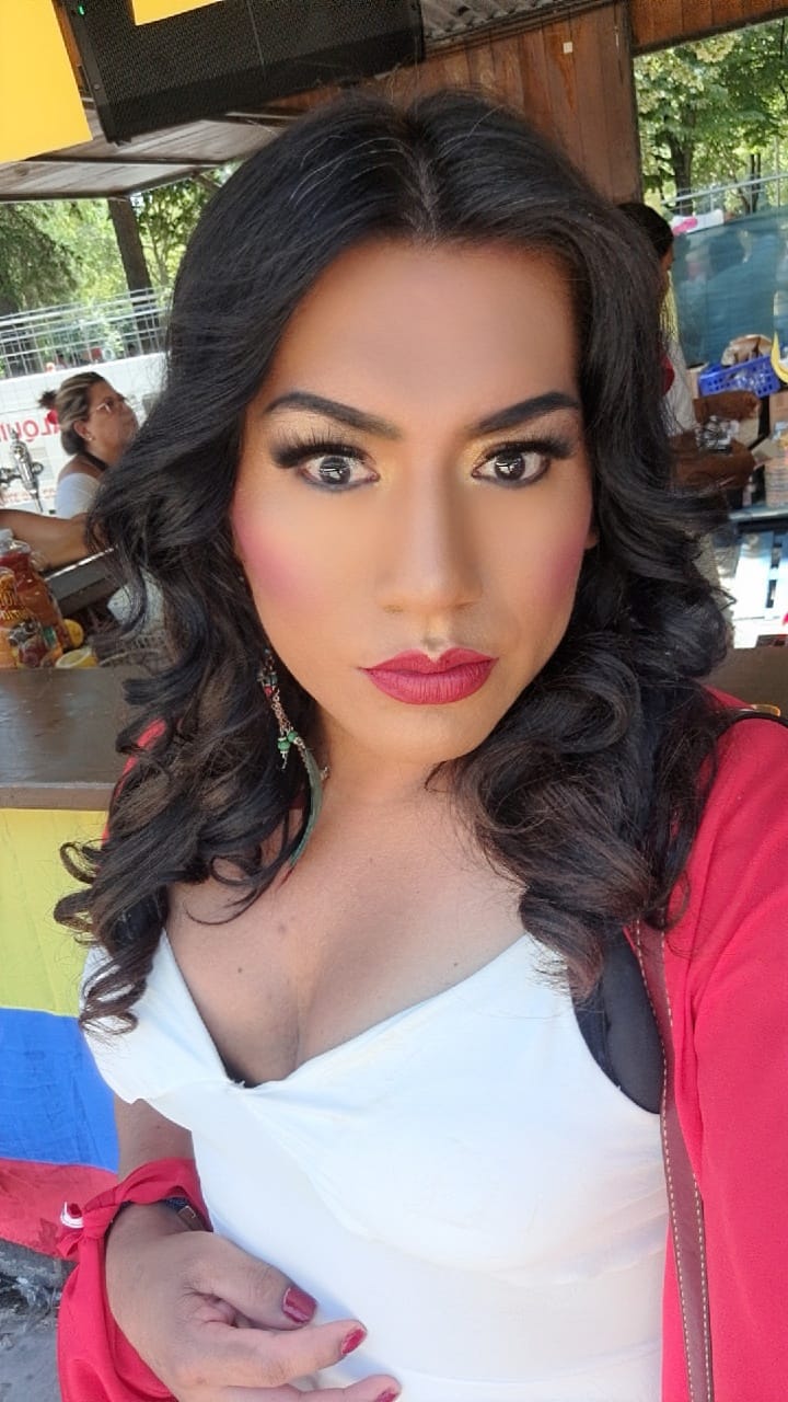 TRANS COMPLACIENTE EN  PAMPLONA! 24H