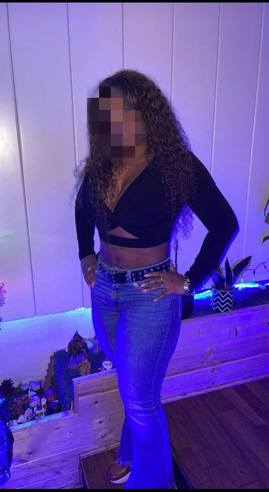 Nikol 🔥 Sensual colombiana en Bilbao