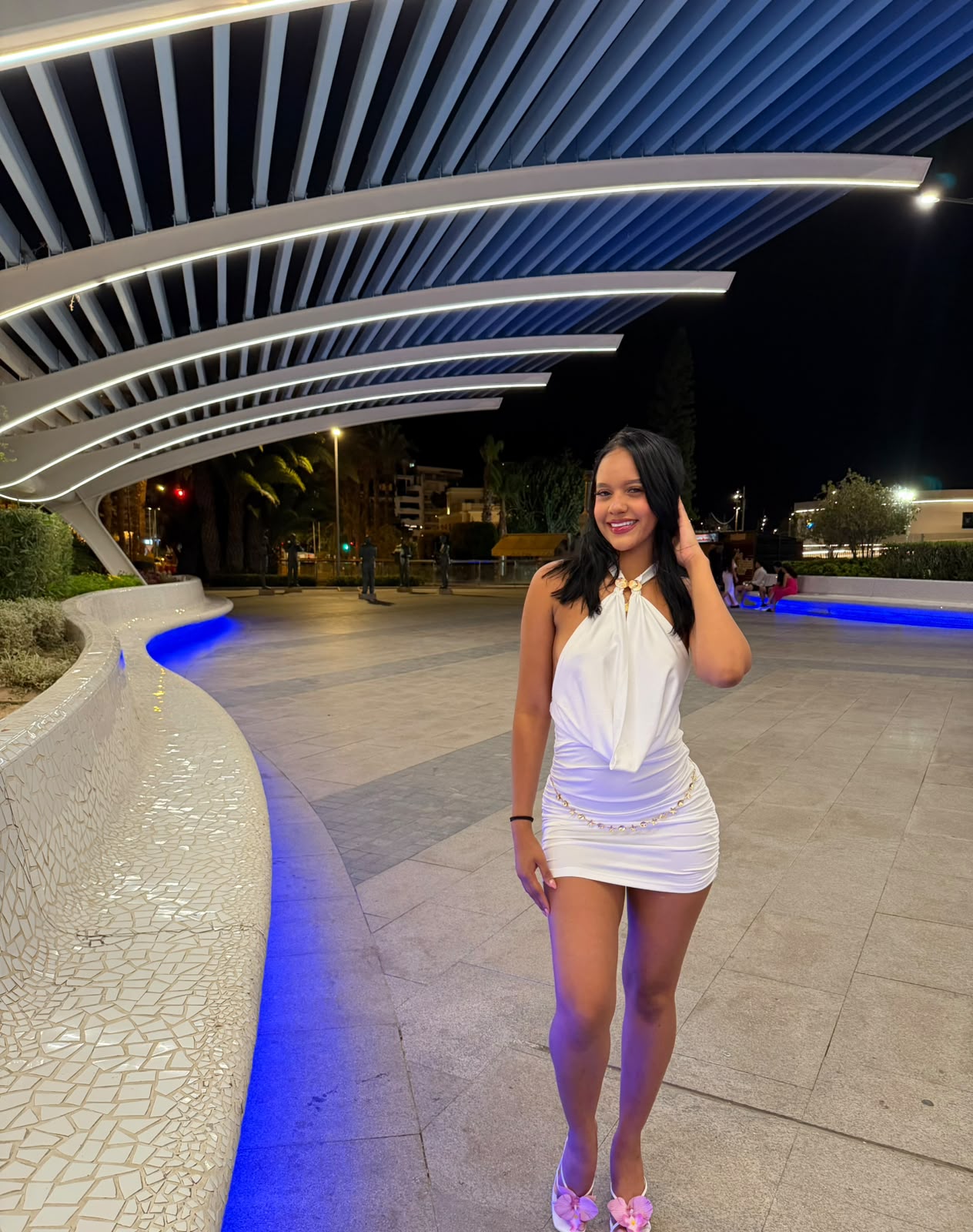 SOFIA SEXY LATINA CON UN CUERPO ESPECTACULAR