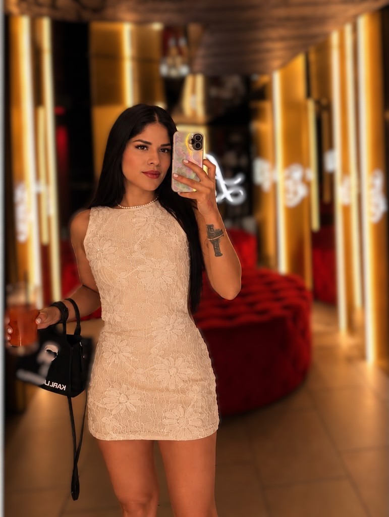 CAROLINA TRAVIESA Y JUGUETONA NUEVA EN IBIZA